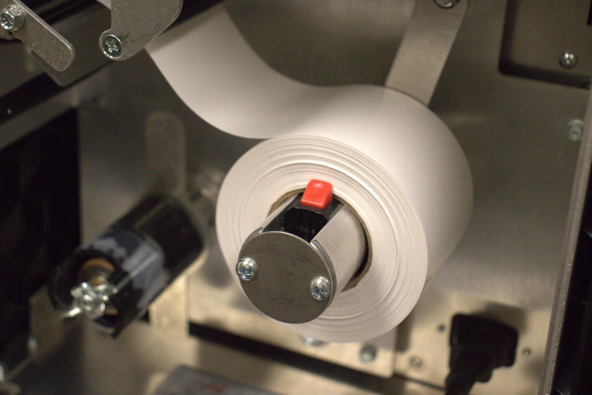 Resiste SR_top image_2